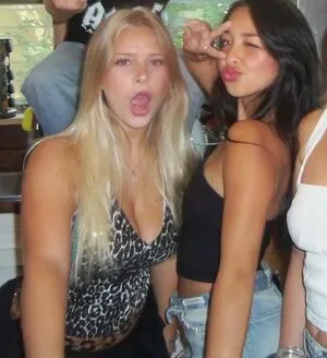 Isabel Devera OnlyFans Leaked Free Thumbnail Picture - #Z7AC93ebZg