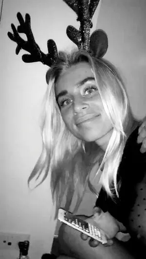 Isabel Ditlevsen OnlyFans Leaked Free Thumbnail Picture - #nItYiiwLLD