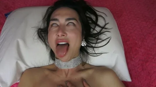 Isabel Love OnlyFans Leaked Free Thumbnail Picture - #wXg1X90GAg