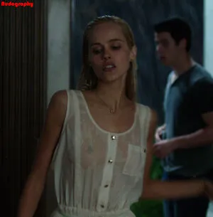 Isabel Lucas OnlyFans Leaked Free Thumbnail Picture - #5Q95Mlk3yh