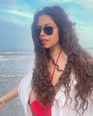 Isabel M OnlyFans Leaked Free Thumbnail Picture - #rYLSMl7lbo