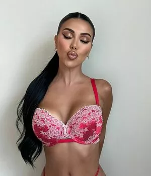 Isabel Raad OnlyFans Leaked Free Thumbnail Picture - #3JtacWOGSW