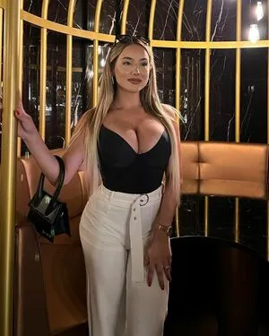 Isabel Ribeiro OnlyFans Leaked Free Thumbnail Picture - #fmm4slIka0
