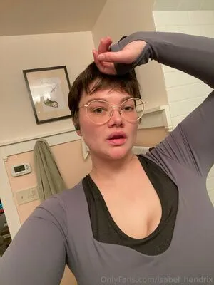 isabel_hendrix OnlyFans Leaked Free Thumbnail Picture - #MKISqIfAJd