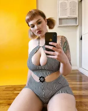 isabel_hendrix OnlyFans Leaked Free Thumbnail Picture - #ZZsC97ddD2