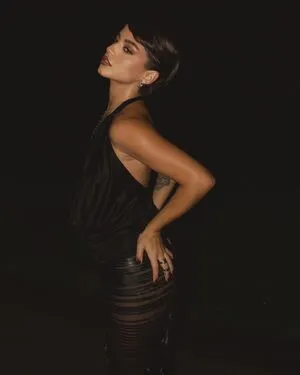 Isabela Merced OnlyFans Leaked Free Thumbnail Picture - #2mMeg58w88