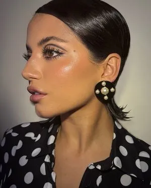 Isabela Merced OnlyFans Leaked Free Thumbnail Picture - #4eY270fbwT