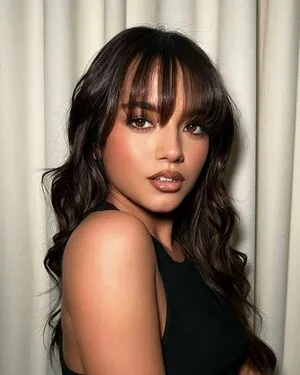 Isabela Merced OnlyFans Leaked Free Thumbnail Picture - #M0NqVXT9IK