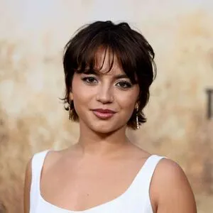 Isabela Merced OnlyFans Leaked Free Thumbnail Picture - #PJymXzQhRc