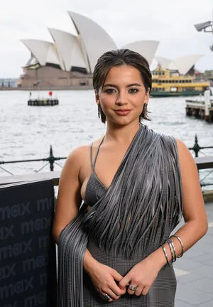 Isabela Merced OnlyFans Leaked Free Thumbnail Picture - #Q7ggAitgdz
