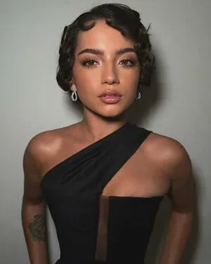 Isabela Merced OnlyFans Leaked Free Thumbnail Picture - #dg6MTEdCuJ