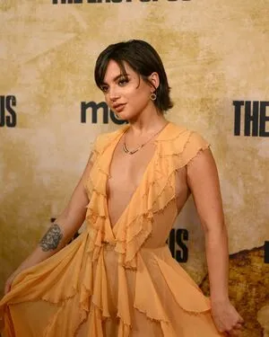 Isabela Merced OnlyFans Leaked Free Thumbnail Picture - #duvppEjch5