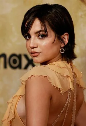 Isabela Merced OnlyFans Leaked Free Thumbnail Picture - #ekAPiTU0of