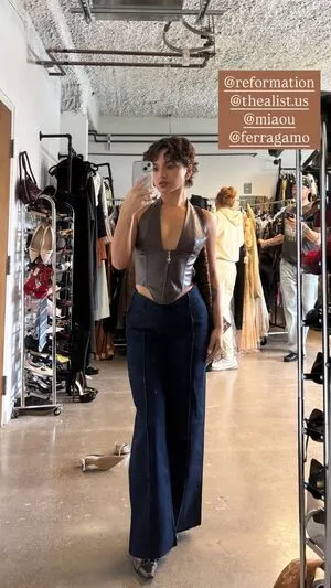 Isabela Merced OnlyFans Leaked Free Thumbnail Picture - #iCNBDI6oVX