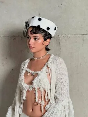 Isabela Merced OnlyFans Leaked Free Thumbnail Picture - #mMiZuPaSnX