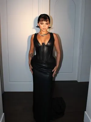 Isabela Merced OnlyFans Leaked Free Thumbnail Picture - #sHNnjKBgs2