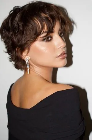 Isabela Merced OnlyFans Leaked Free Thumbnail Picture - #wJa6Jl7zd3