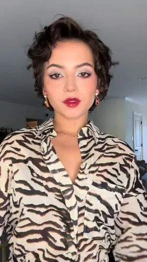 Isabela Merced OnlyFans Leaked Free Thumbnail Picture - #y6Dui82Z7q