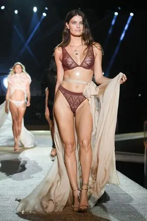 Isabeli Fontana OnlyFans Leaked Free Thumbnail Picture - #Rm5EmCLYA3