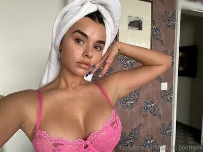 Isabell Bttger OnlyFans Leaked Free Thumbnail Picture - #GAN09y8qQe