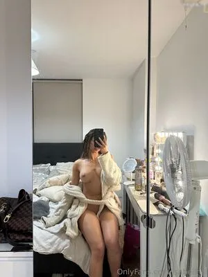 Isabell Hill OnlyFans Leaked Free Thumbnail Picture - #86TDXkU9sP