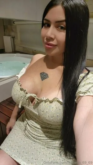 Isabella 69 OnlyFans Leaked Free Thumbnail Picture - #2J1rR0opZo