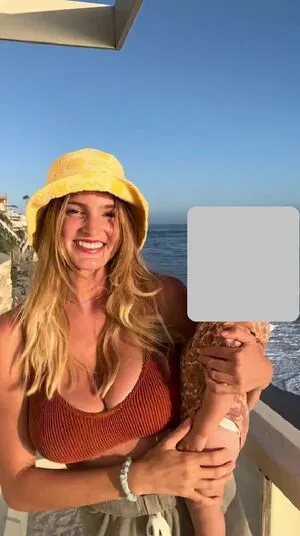 Isabella Abell OnlyFans Leaked Free Thumbnail Picture - #6m1Gt2X9J0
