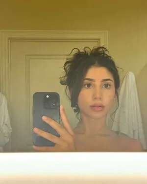 Isabella Ferreira OnlyFans Leaked Free Thumbnail Picture - #xTRkZXdBCk