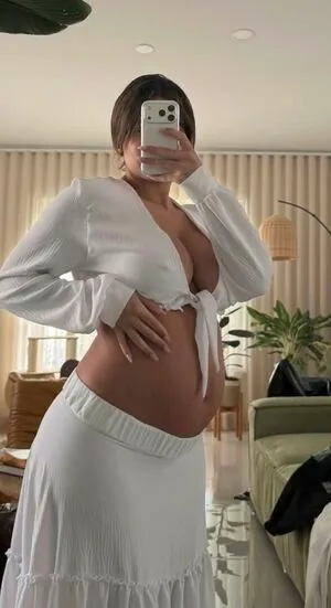 Isabella Ladera OnlyFans Leaked Free Thumbnail Picture - #d1cSst2b94