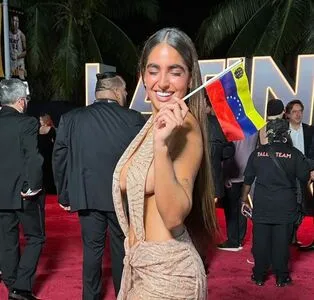 Isabella Ladera OnlyFans Leaked Free Thumbnail Picture - #nklm9Twc9D