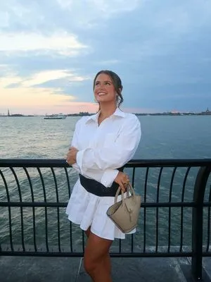 Isabella Lauren OnlyFans Leaked Free Thumbnail Picture - #6H926ACR3m