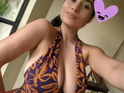 Isabella R OnlyFans Leaked Free Thumbnail Picture - #jfvhBTq40k