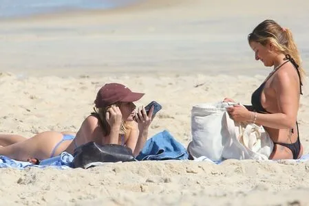 Isabella Santoni OnlyFans Leaked Free Thumbnail Picture - #deVk8nT7bw