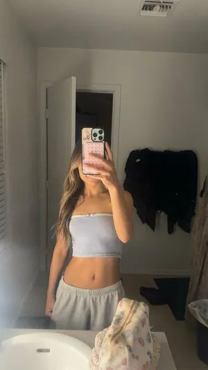 Isabellabayleee OnlyFans Leaked Free Thumbnail Picture - #JO2601c1UA