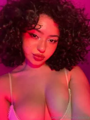 Isabellaissweet OnlyFans Leaked Free Thumbnail Picture - #JSCLFhwqnF