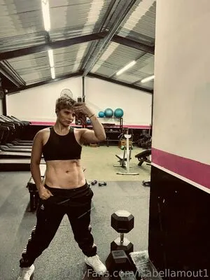Isabellamout1 OnlyFans Leaked Free Thumbnail Picture - #UfroamAIk7