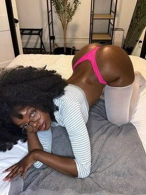 Isabellanoona OnlyFans Leaked Free Thumbnail Picture - #dZ73qxMgV4