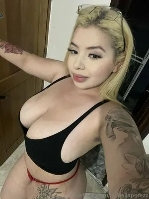 Isabellaperezz OnlyFans Leaked Free Thumbnail Picture - #FGnZA5b9Mh