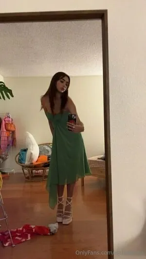 Isabellaroy OnlyFans Leaked Free Thumbnail Picture - #e5qh7p38nT