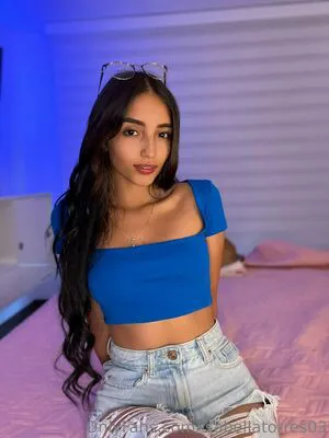 Isabellatorres03 OnlyFans Leaked Free Thumbnail Picture - #F4fQyxyWis