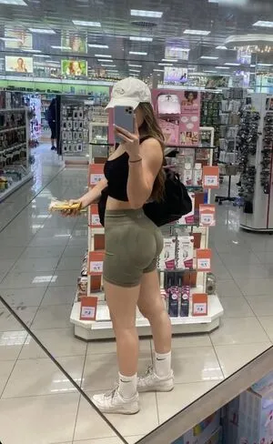 Isabelle OnlyFans Leaked Free Thumbnail Picture - #0kdcggp599