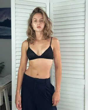 Isabelle Cornish OnlyFans Leaked Free Thumbnail Picture - #Ep89PfHqeO