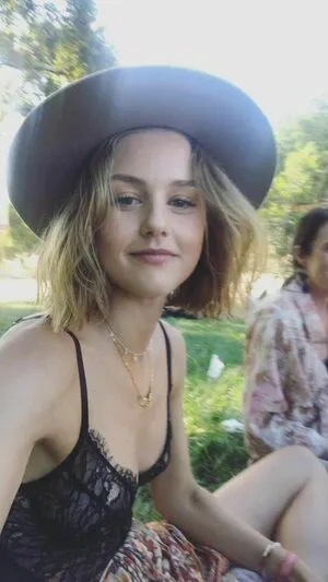 Isabelle Cornish OnlyFans Leaked Free Thumbnail Picture - #sfCsG5d3SK