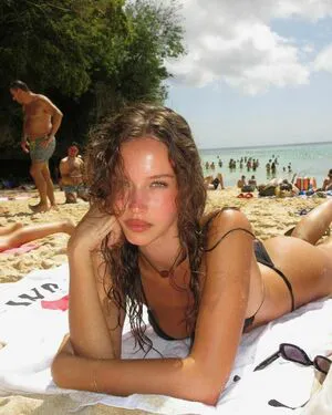 Isabelle Mathers OnlyFans Leaked Free Thumbnail Picture - #3nGWvYZZWW