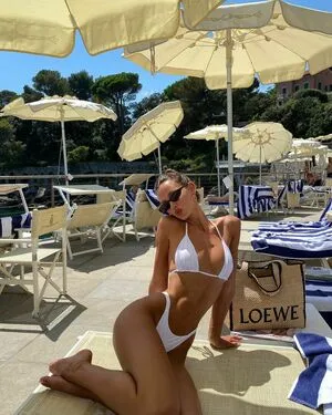 Isabelle Mathers OnlyFans Leaked Free Thumbnail Picture - #Je2rBIJYie