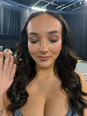 Isabelle Smith OnlyFans Leaked Free Thumbnail Picture - #KPwhmKFcgb