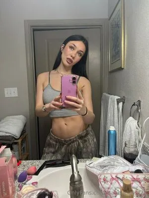 Isabellelayla25 OnlyFans Leaked Free Thumbnail Picture - #bp1dWPHQj7