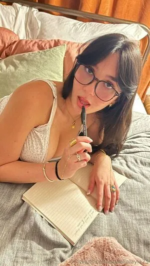 Isabellelayla25 OnlyFans Leaked Free Thumbnail Picture - #i0pcPgN1I3