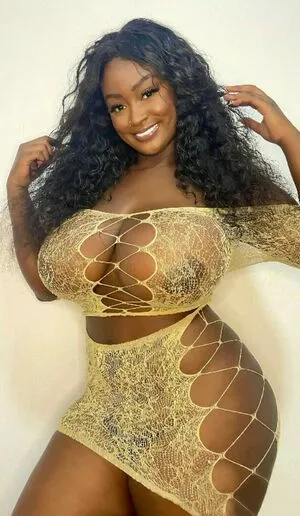 Isabombom20 OnlyFans Leaked Free Thumbnail Picture - #LfyTeetDJR
