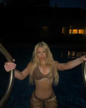 Isadora Maksym OnlyFans Leaked Free Thumbnail Picture - #4W6cZr65pa